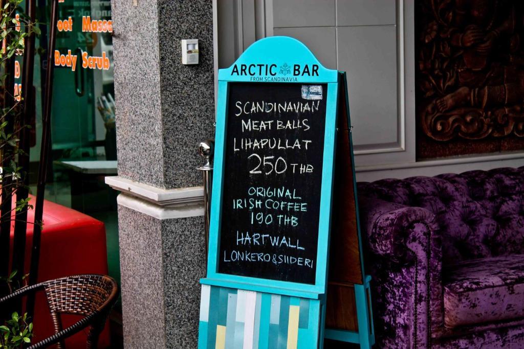Cello Hotel Patong Екстер'єр фото